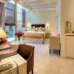 Boutiquehotel La Casa فندق توبنجن