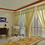 فندق Boutiquehotel La Casa 5*