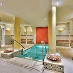 Boutiquehotel La Casa توبنجن