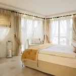 فندق Boutiquehotel La Casa توبنجن