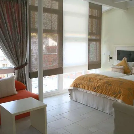 Boutiquehotel La Casa Отель Тюбинген