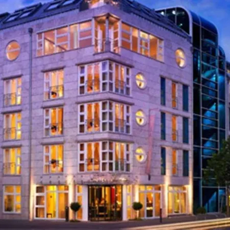 Отель Boutiquehotel La Casa 5*