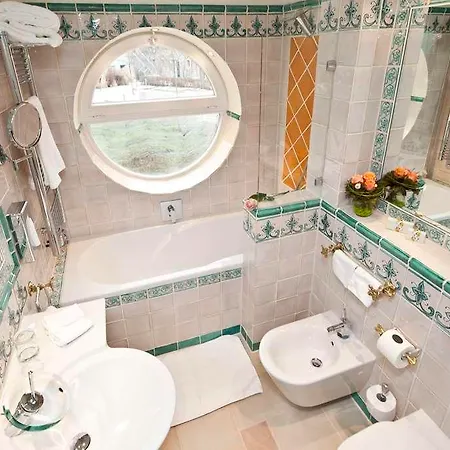 Boutiquehotel La Casa 5* テュービンゲン