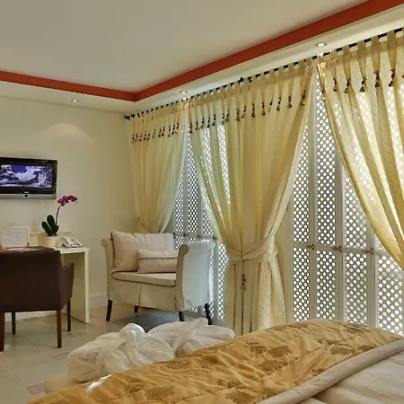 酒店 Boutiquehotel La Casa 5*