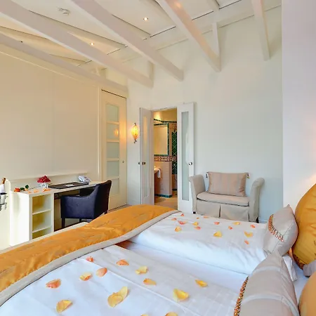 Boutiquehotel La Casa 5*