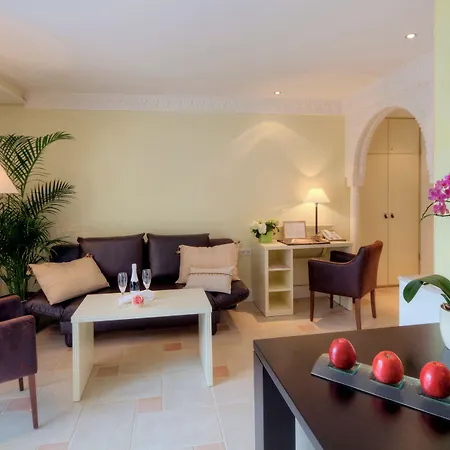 Boutiquehotel La Casa 酒店 5*
