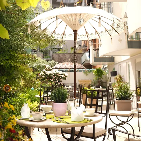 Boutiquehotel La Casa 5*