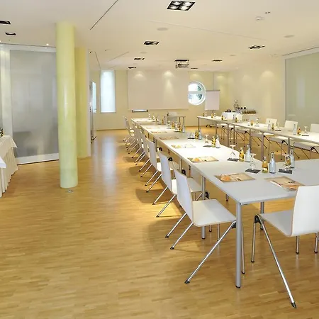 Отель Boutiquehotel La Casa 5*
