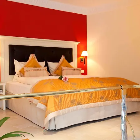 Boutiquehotel La Casa Отель Тюбинген