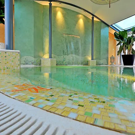 Boutiquehotel La Casa Отель 5*