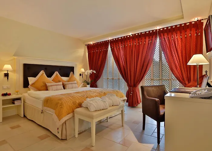 Hotel Boutiquehotel La Casa 5*